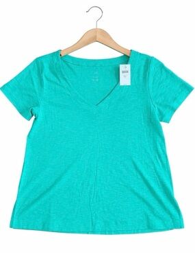 NWT J.Jill Green VNeck Tee